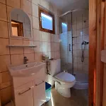 Lodge Ow Gabi